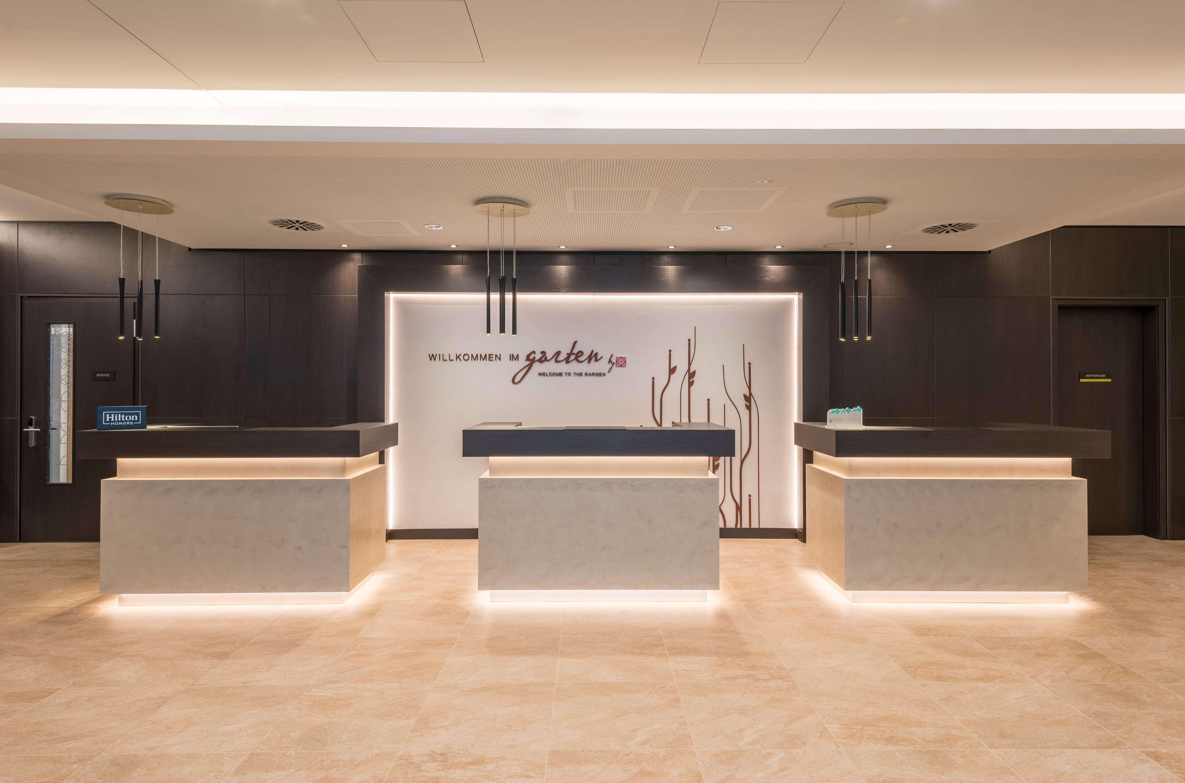 Hilton Garden Inn Munich City West Экстерьер фото